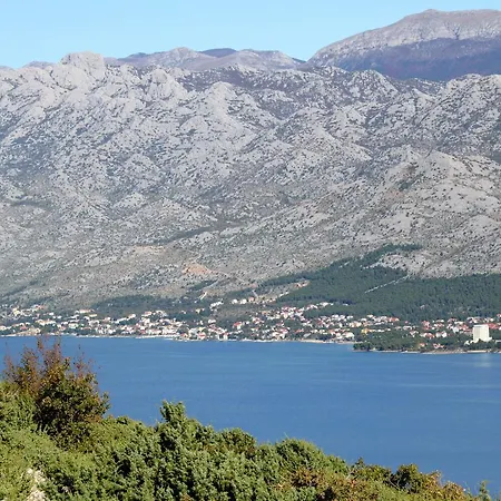 Triple Starigrad 3335d 3* Starigrad Paklenica